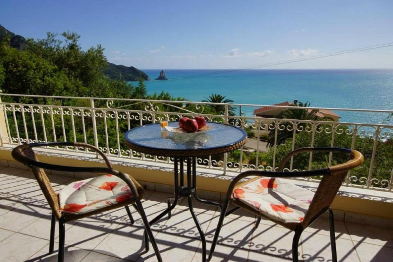 Alexandra Natalia Aparthotel Agios Gordios  Exteriör bild